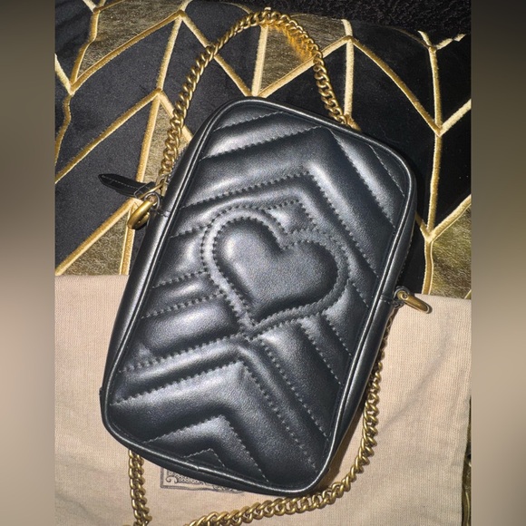 NEW Authentic Gucci Marmont Vertical Crossbody Black Leather/Gold Hardware - Picture 4 of 12